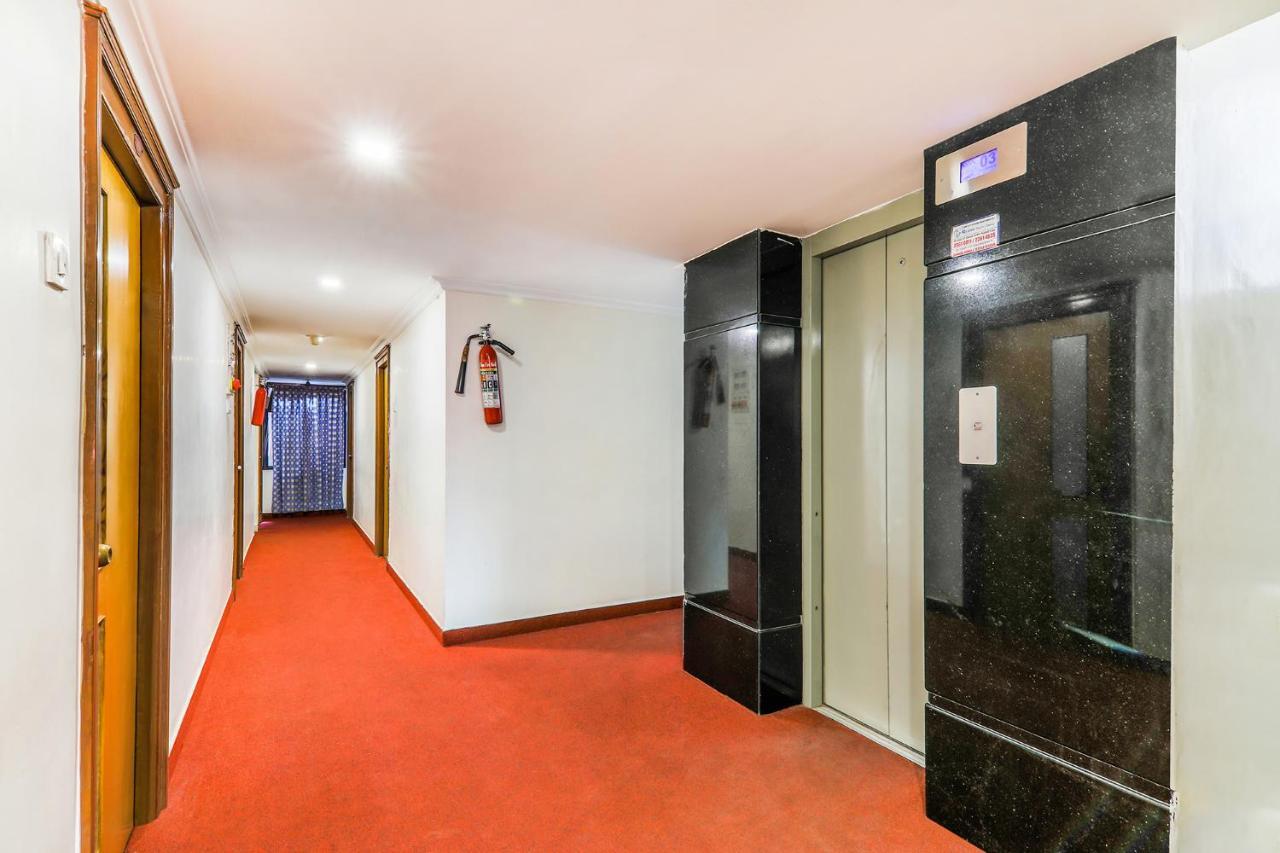 Fabhotel Royal Star Chennai Exteriör bild
