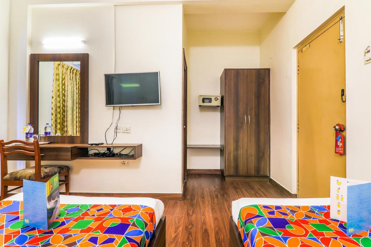 Fabhotel Royal Star Chennai Exteriör bild